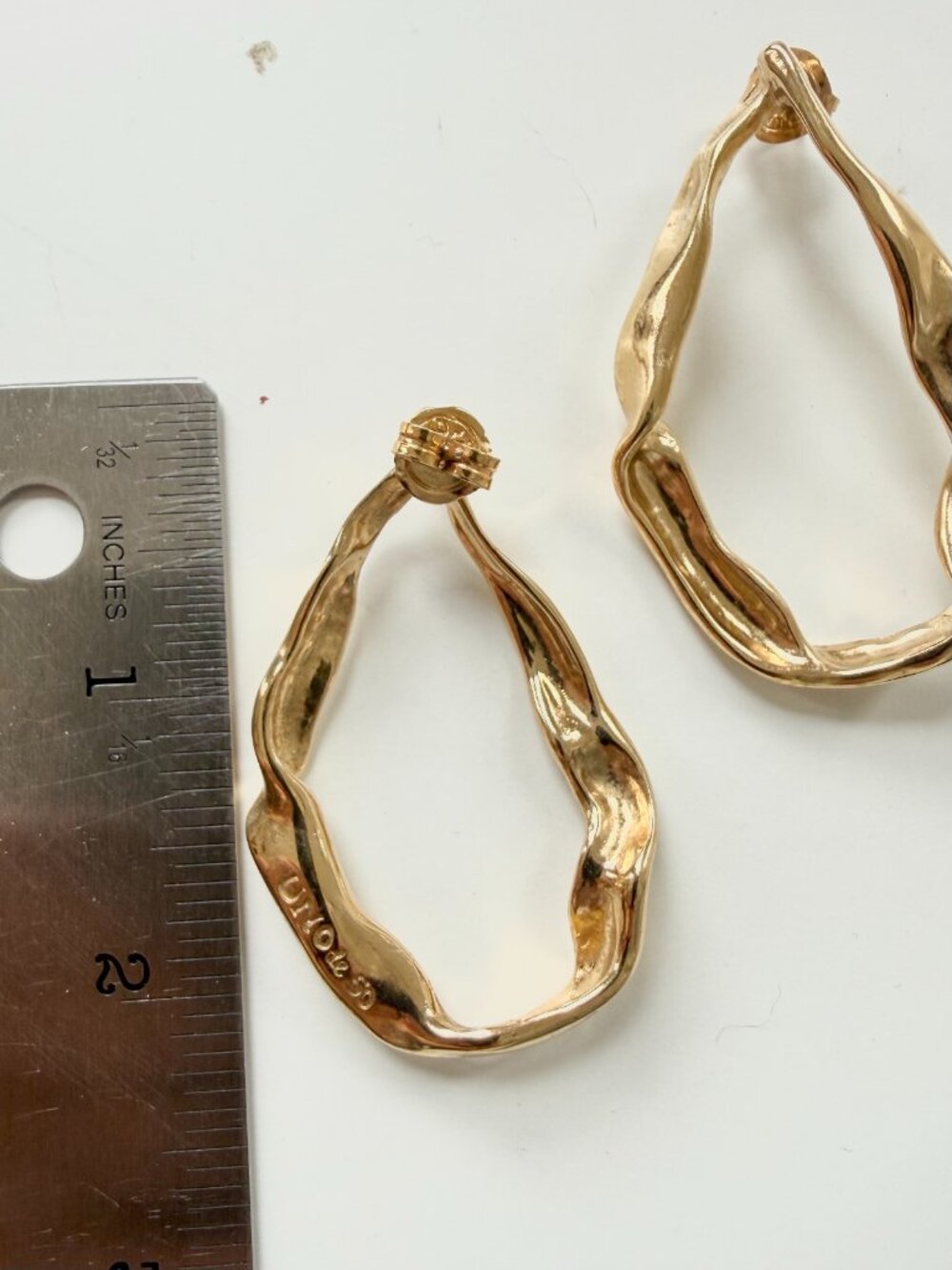 Uno De 50 Gold Large Hoop Earrings - Picture 2 of 2